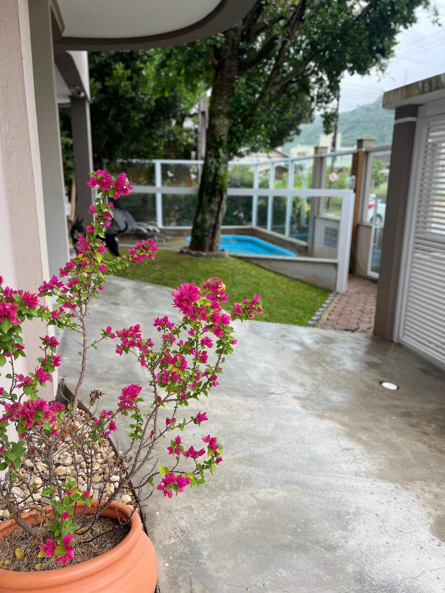 Residencial Tia Dilma Bombinhas Exterior foto